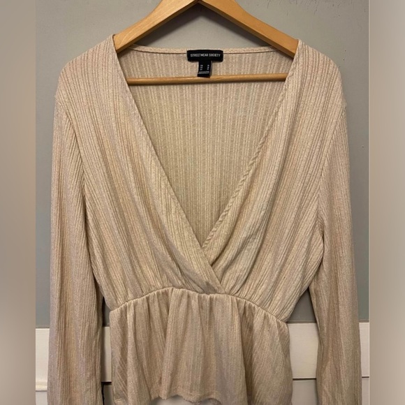 Ribbed Knit Surplice Top - Picture 7 of 10